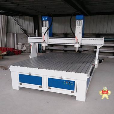 多头木工雕刻机 广告字数控雕刻机生产厂家 多头木工雕刻机,广告字数控雕刻机,广告字雕刻机,数控雕刻机,木工雕刻机