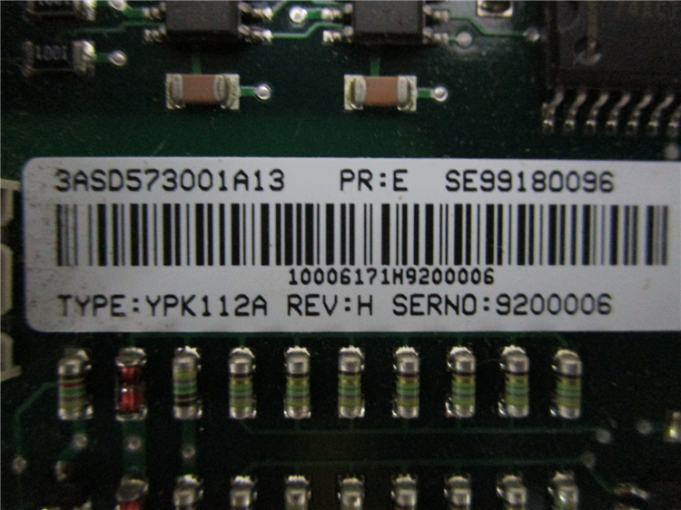 ABB         3HAC037052-001         通讯模块 
