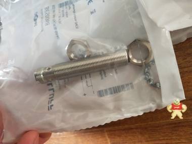 BIS M-400-045-001-07-S4-SA1BIS M-400-045-001-07-S4-SA1 BALLUFF 巴鲁夫,载码体,读写控制器,特价供应,大量现货