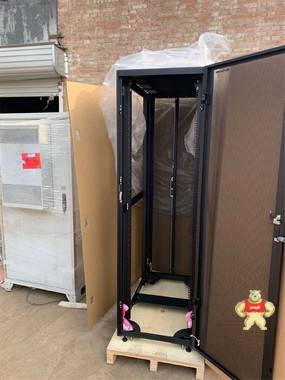 华为 600*1100*2000 网络机柜玻璃门 服务机柜 华为,600*1100*2000,网络机柜玻璃门,服务机柜