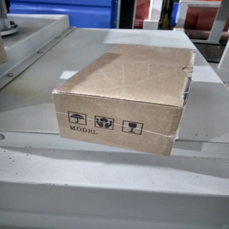 厂家生产L型热缩封膜机 食品盒包装机 L型热缩封膜机,食品盒包装机,L型包装机,热缩膜包装机,食品盒封膜机