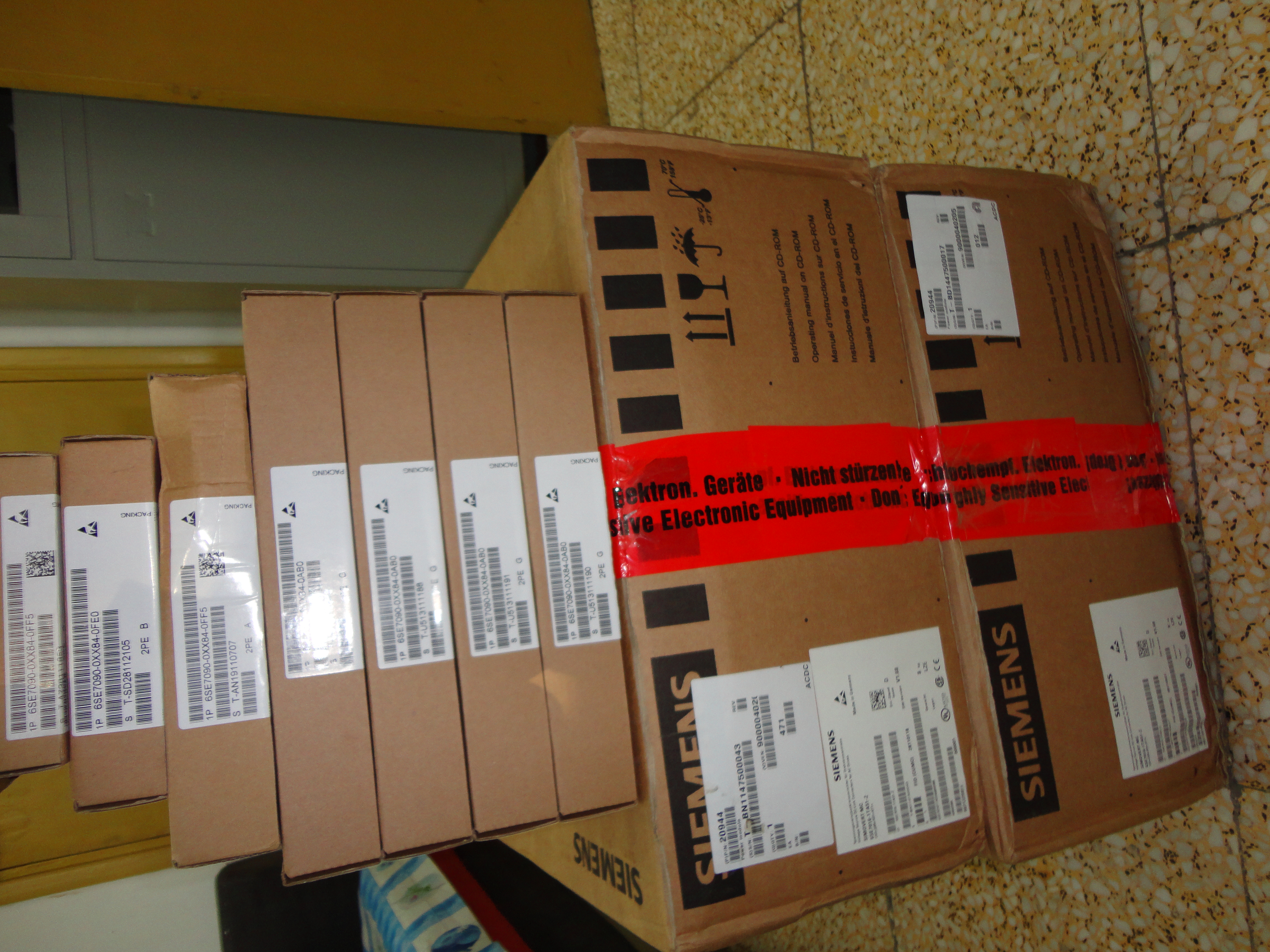 全新单电机模块6SL3120-1TE23-0AA1出售 北京海通达