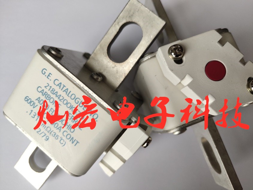法国罗兰Ferraz熔断器A070UD30TTI80 A070UD30TTI50 A070UD30TTI500