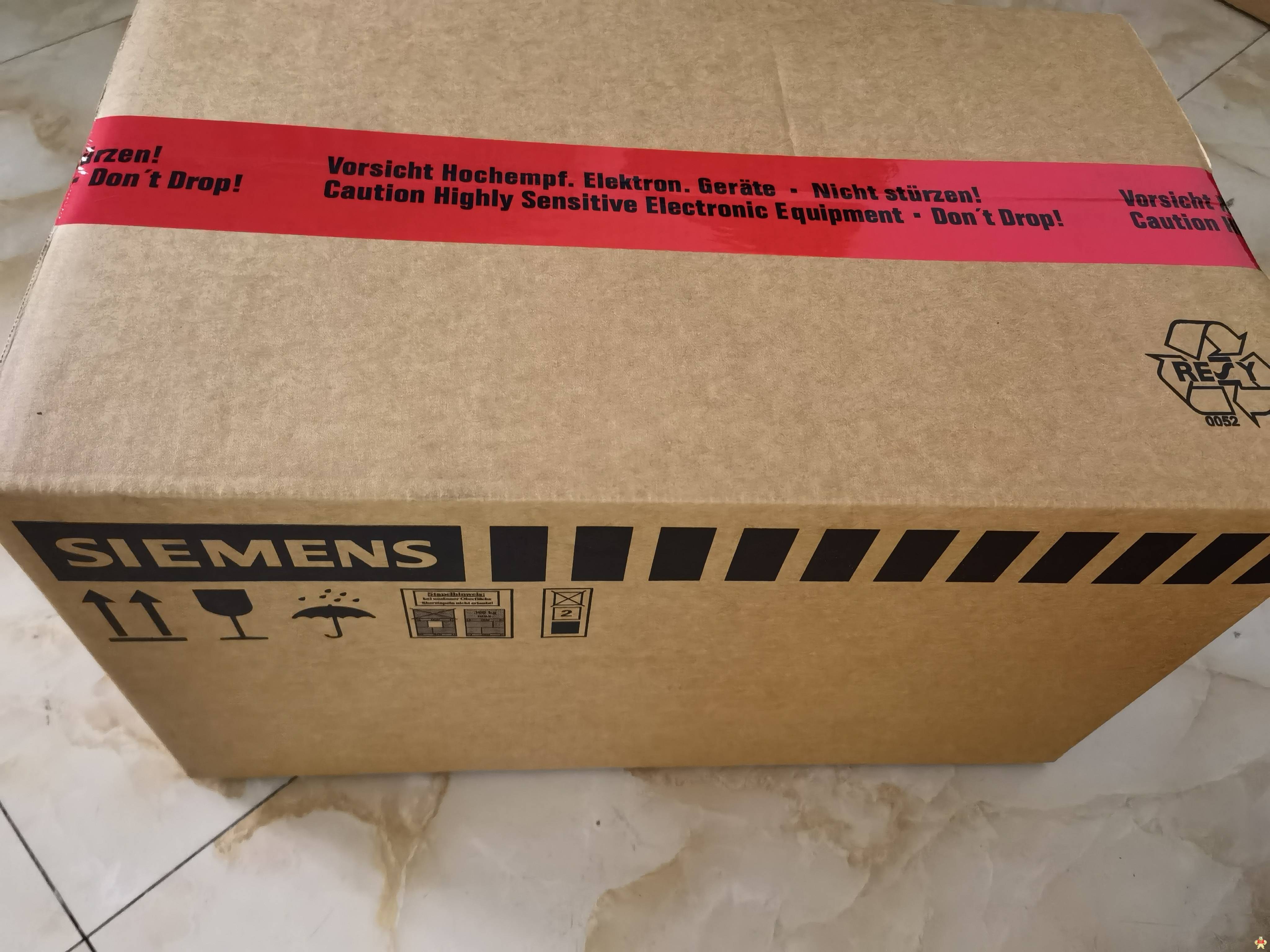 低價出售全新原裝電機1FT6108-8AC71-1DG0當日發(fā)免費技術服務 