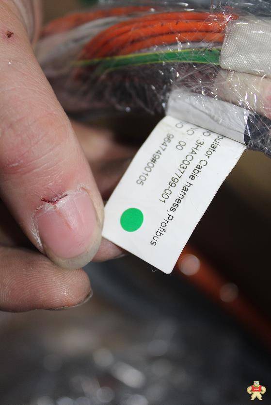 ABB 3HAC037799-001操纵器线缆机器人电缆 操纵器线缆,电缆,机器人线缆,ABB操纵器线缆,线缆