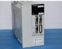 MR-J3-10A /HF-KP13三菱伺服驱动器