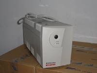 山特K1000UPS不间断电源