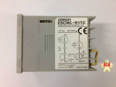 供应日本欧姆龙温控器E5CWL-R1TC 