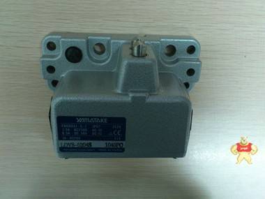 日本山武LDVS-5204S多点型限位开关现货符合EN60947-5-1规格 