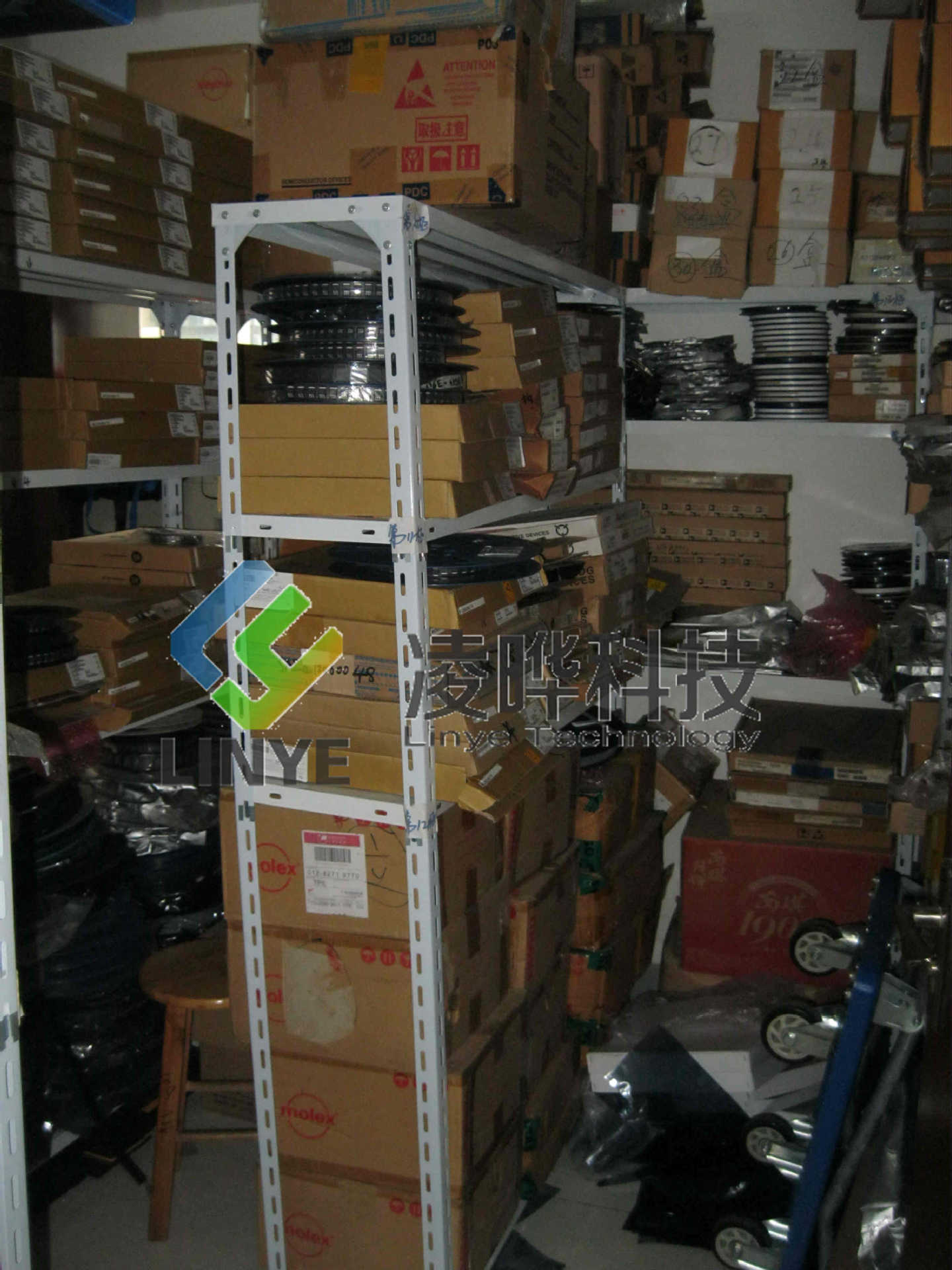 集成电路IC FUJITSU/富士通 MB81C79A-45P-SK 质量保证 价格优势