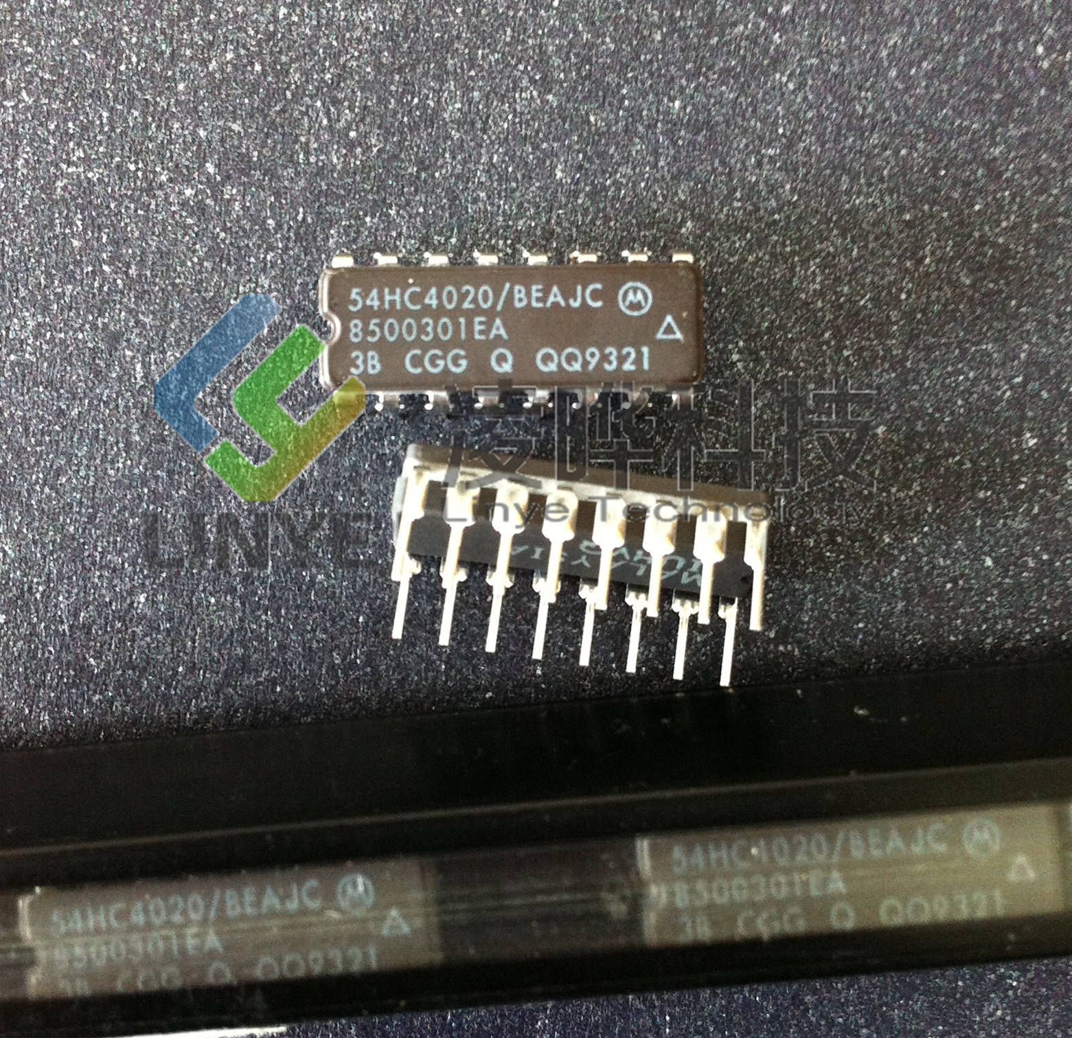集成电路IC MOTOROLA/摩托罗拉 54HC4020/BEAJC DIP 军工IC