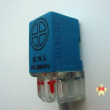 HWL方型接近开关HTL-Q05P1E-U现货PNP输出垂直检测直流供电 