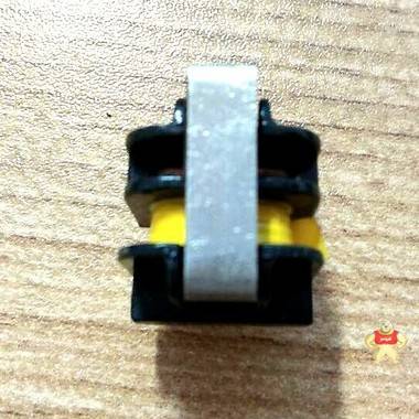 UU10.5   300:1电流互感器 