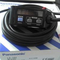 松下数字式色标传感器LX-101