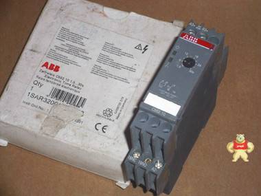現(xiàn)貨ABB時(shí)間繼電器 C562.10 1SAR320012R0002 