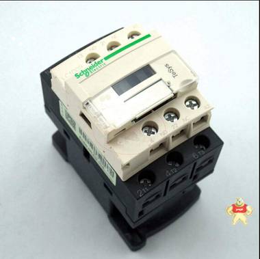 全新施耐德交流接触器LC1-D09M5N M7C Q7C 线圈电压220V380V 现货 
