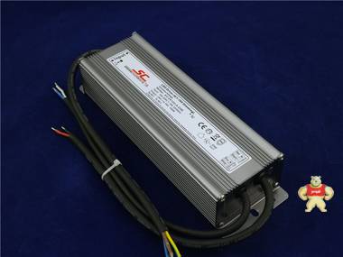 圣昌100W防水调光电源 24V恒压输出高效率灯条驱动高功率调光电源 