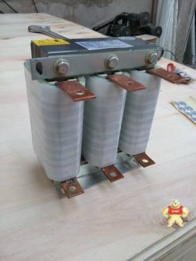 275A输入电抗器配套110KW变频器进线端专用 2%电抗率 抑制谐波 