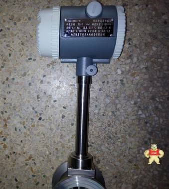 不锈钢涡街流量计,锂电池供电现场显示型蒸汽流量计LUGB2404P4 