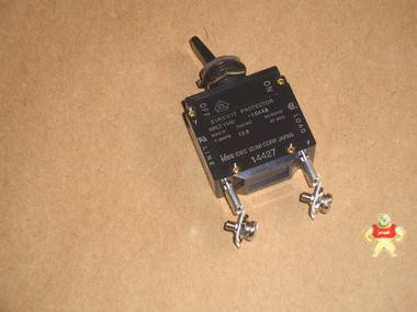 NRLT1100-10AAA 和泉IDEC钮子开关 高灵敏度断路器 