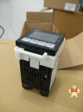 日本欧姆龙温控器原装全新E5CK8019B质保一年 上海持承自动化 
