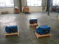 FA平行轴斜齿轮减速机