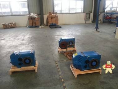 FA平行轴斜齿轮减速机 