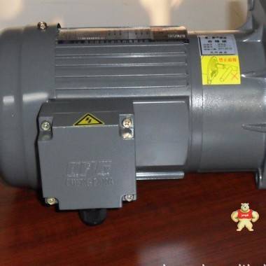 立式减速电机 立式减速机,立式减速机电机,立式减速马达,齿轮减速机,减速电机