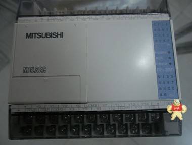 100%原装三菱FX1S-30MT-D 全新无包装 