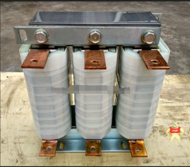 上海产1%干式铁芯低压输出电抗器132KW出线三相串联现货促销 