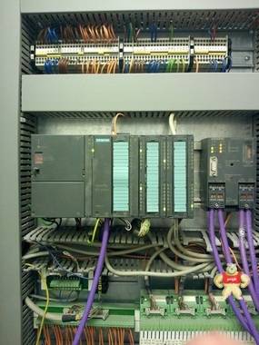 PLC控制系统，PLC控制工程 