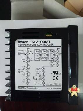 欧姆龙 温控器 E5EZ-Q3MT 