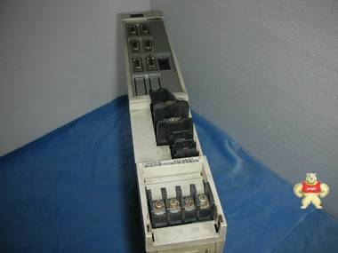 MDS-B-V1-20 三菱伺服驱动器 