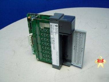Allen bradley digital output module 1746-OV32 SLC 500 