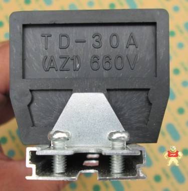 接線端子  TD-30A  (AZ1)   660V   30 A     10P 