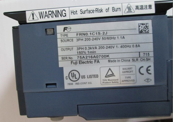 100%原装日本富士变频器 FRN0.1C1S-2J 3PH 200-240V   1.1A