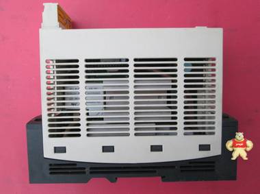 100%原装施耐德三相15KW软起动器 ATS01N232QN  水泵负载 