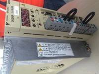 安川伺服驱动器SGDM-10ADA推荐特价供应  承接维修业务