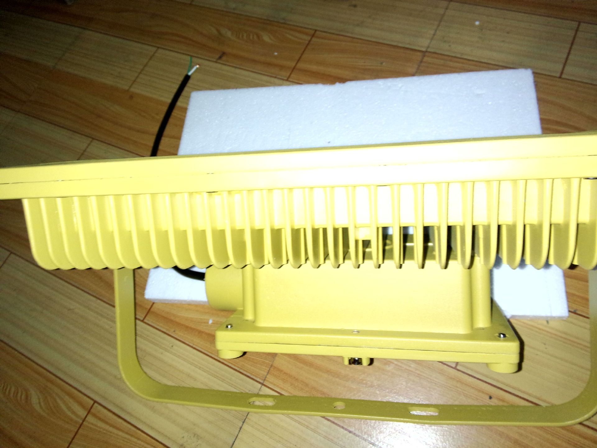 100WLED防爆灯-100W-LED防爆灯-防爆LED灯-100W-LED防爆灯
