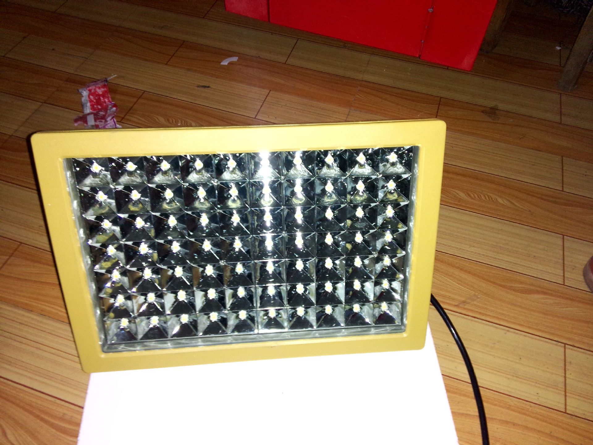 100WLED防爆灯-100W-LED防爆灯-防爆LED灯-100W-LED防爆灯