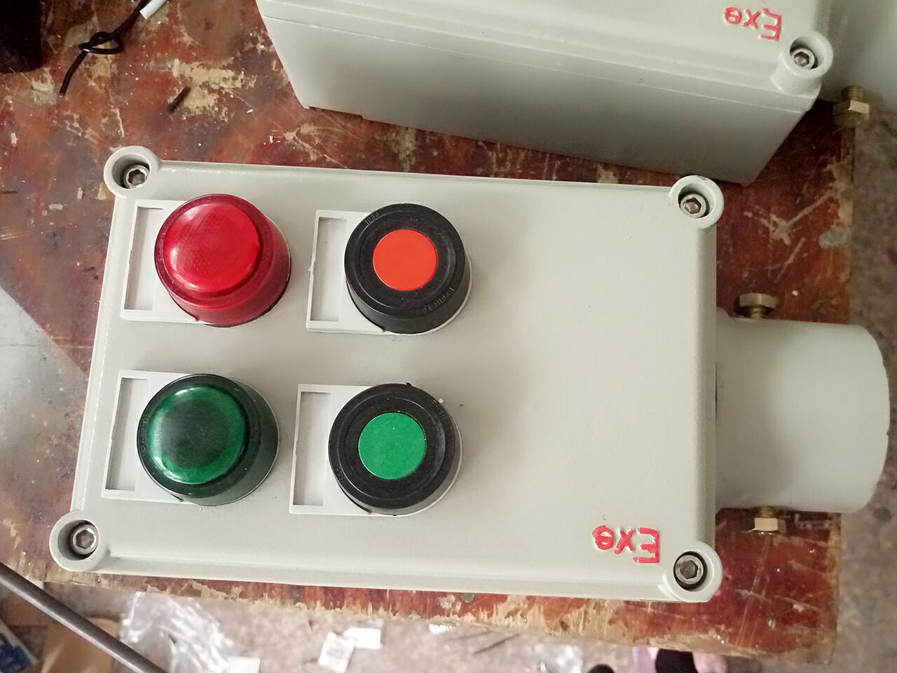 户外远程操作柱 10A防防尘防水防腐操作台 辽宁颜料厂立式操作柱 浙创防爆销售部 安徽创跃防爆电气有限公司