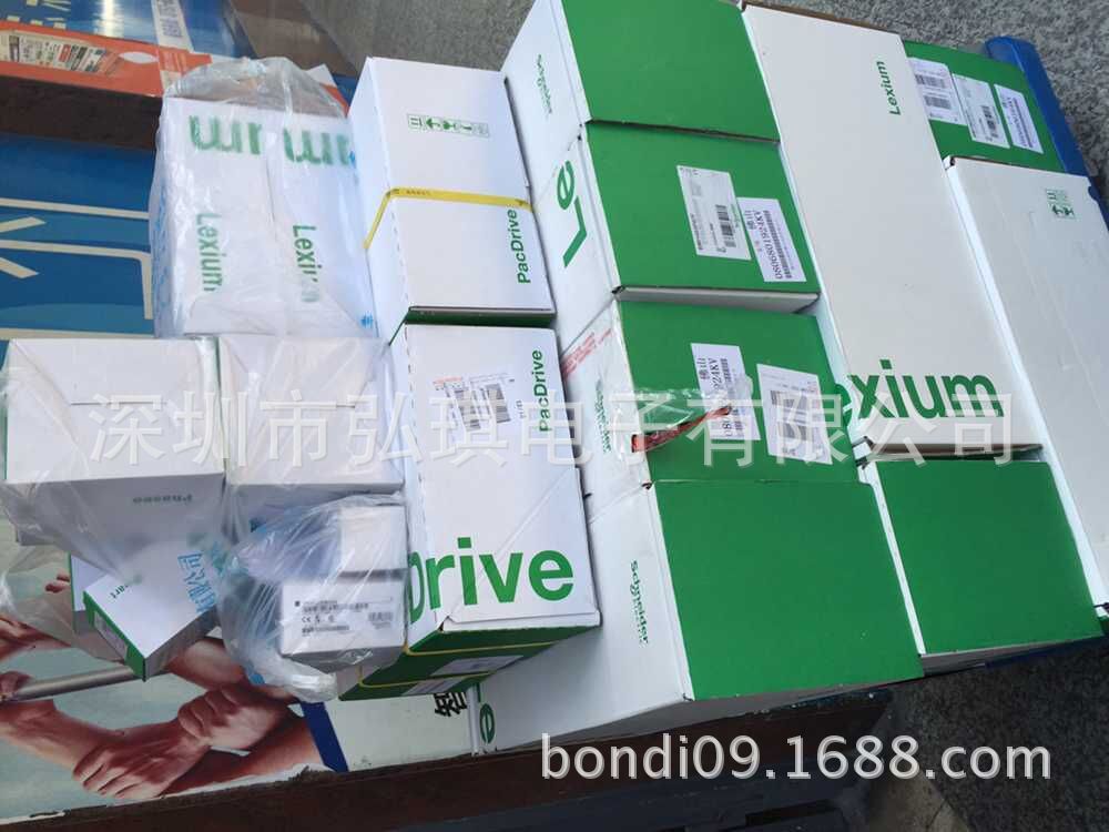 威格勒 Wenglor 超声波 漫反射传感器 模拟输出端 UMD123U035